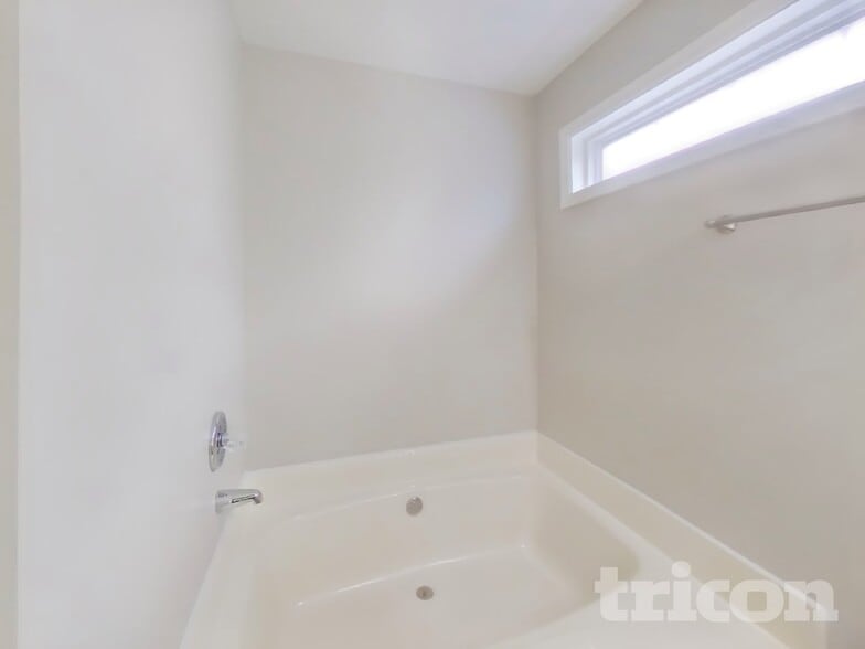 Building Photo - 800 Chaney Woods Dr