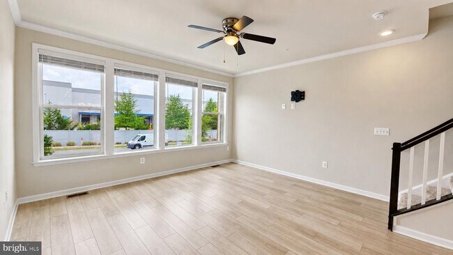 Building Photo - 4809 Vista Green Ln