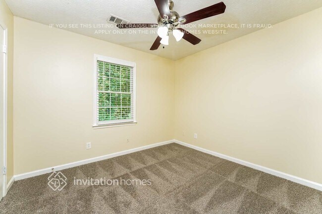 Building Photo - 452 Tower Pl