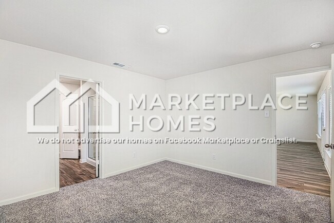 Building Photo - 10828 Gray Mare Dr