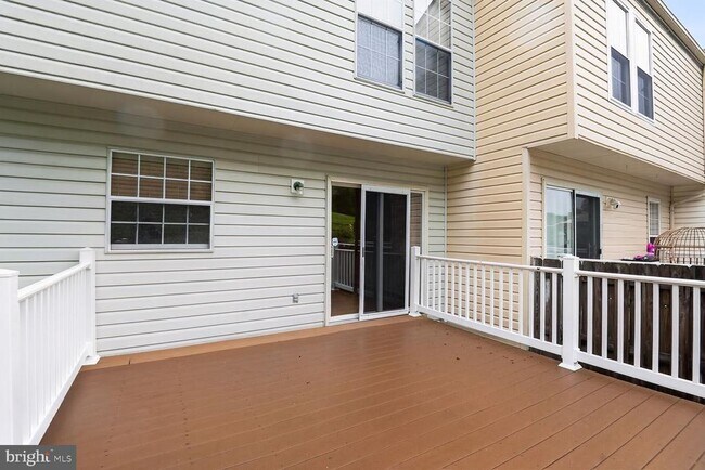 Building Photo - 158 Glen View Terrace