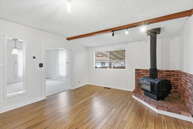 Building Photo - 173 Helman St