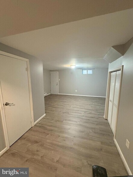 Building Photo - 3810 Glenview Terrace