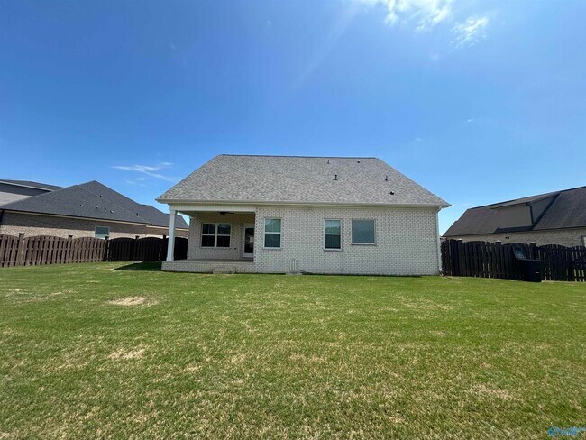 Building Photo - 14889 Imperial Dr