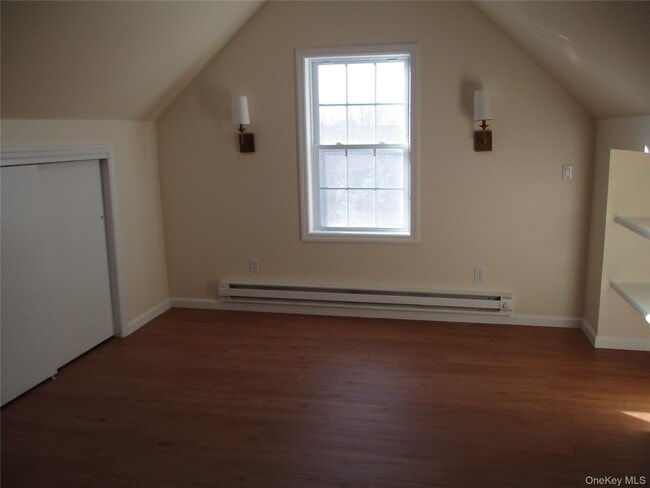 Building Photo - 84 Old Haverstraw Rd