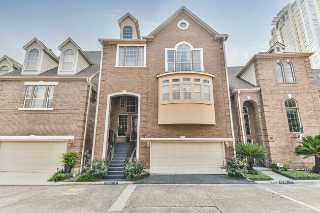 Building Photo - 4736 Post Oak Timber Dr