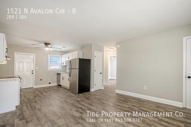 Building Photo - 1521 N Avalon Cir