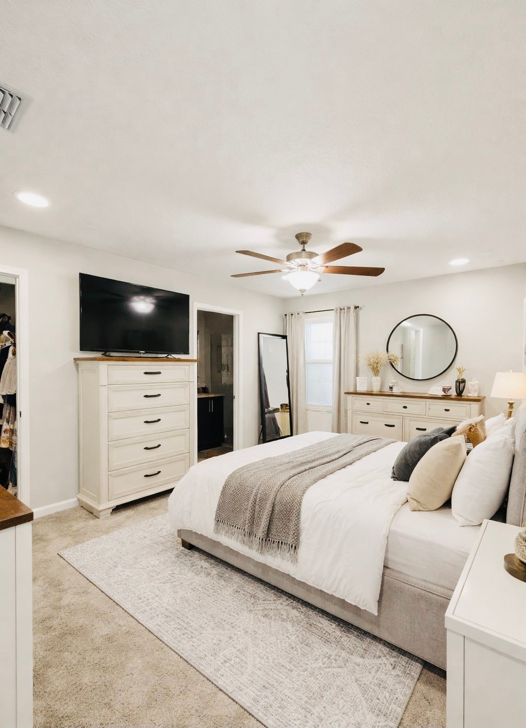 Building Photo - 14416 Gossett St