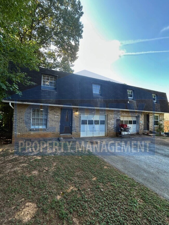 Building Photo - 3994 Harbor Hills Rd