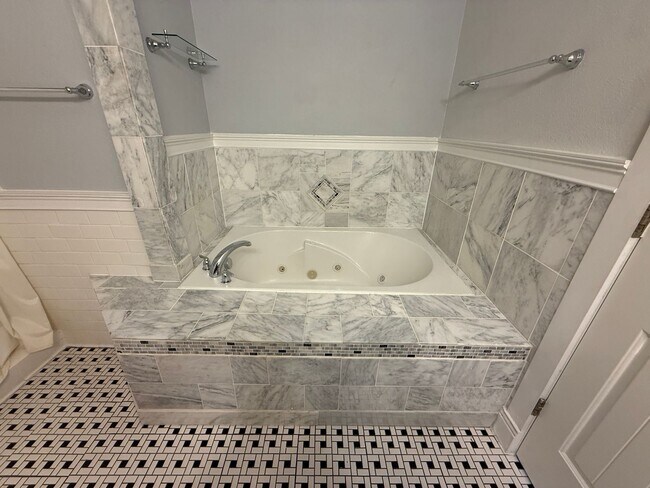 Building Photo - Midland Houses