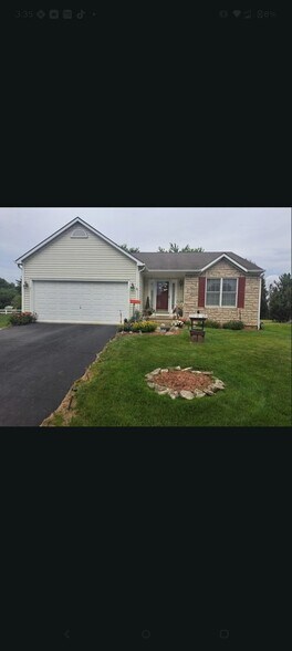 Building Photo - 552 Bridgeport Pl