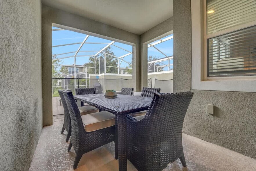 Building Photo - 404 Ocean Course Ave