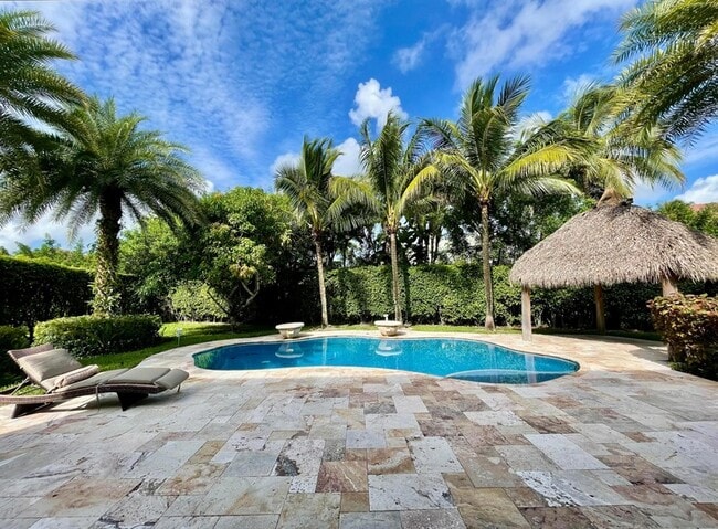 Building Photo - 4230 Palmetto Trail