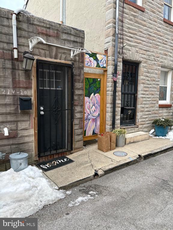 Building Photo - 229 S Durham St