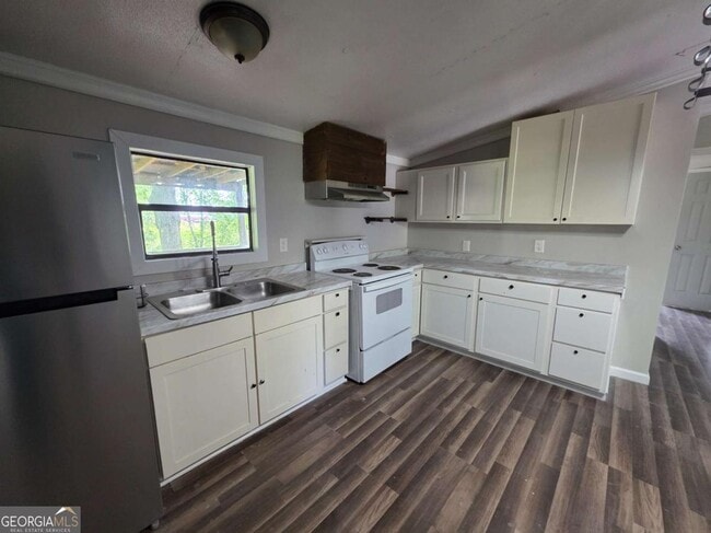 Building Photo - 1577 Corinth Poseyville Rd