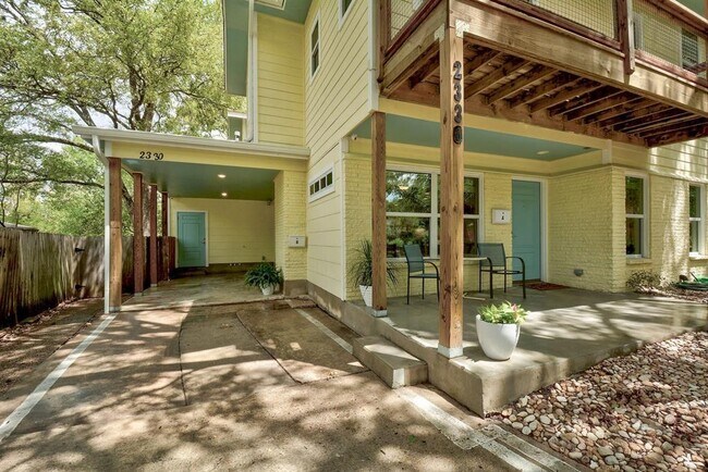 Building Photo - 2330 Westforest Dr