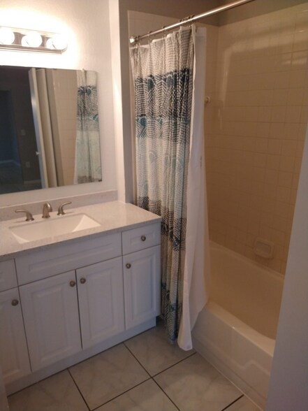 Building Photo - 12540 Equestrian Cir