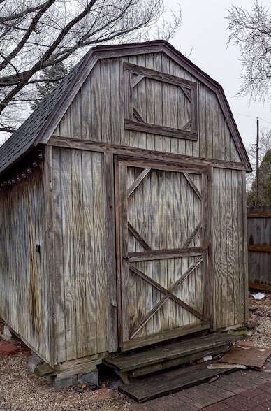 Building Photo - 2005 S Prospect Ave