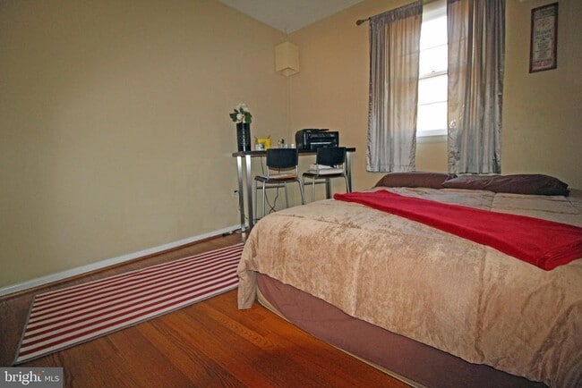 Building Photo - 1816 Briggs Rd