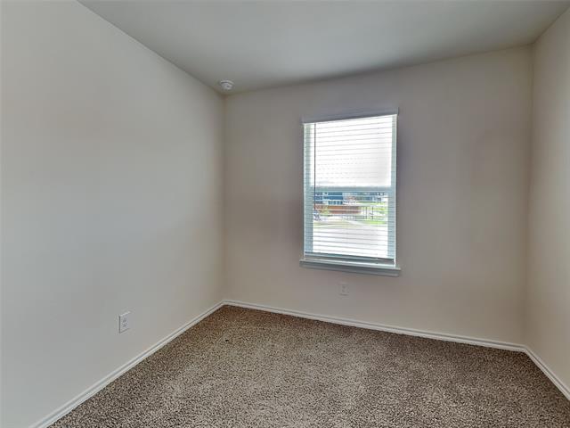 Building Photo - 422 Tall Cedar Wy