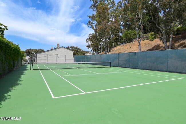 Building Photo - 1318 Ramona Dr