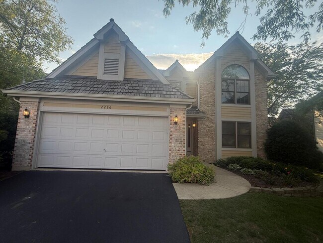 Primary Photo - 2286 Brookside Ln