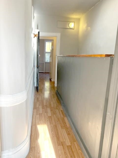 Building Photo - 404 67th St