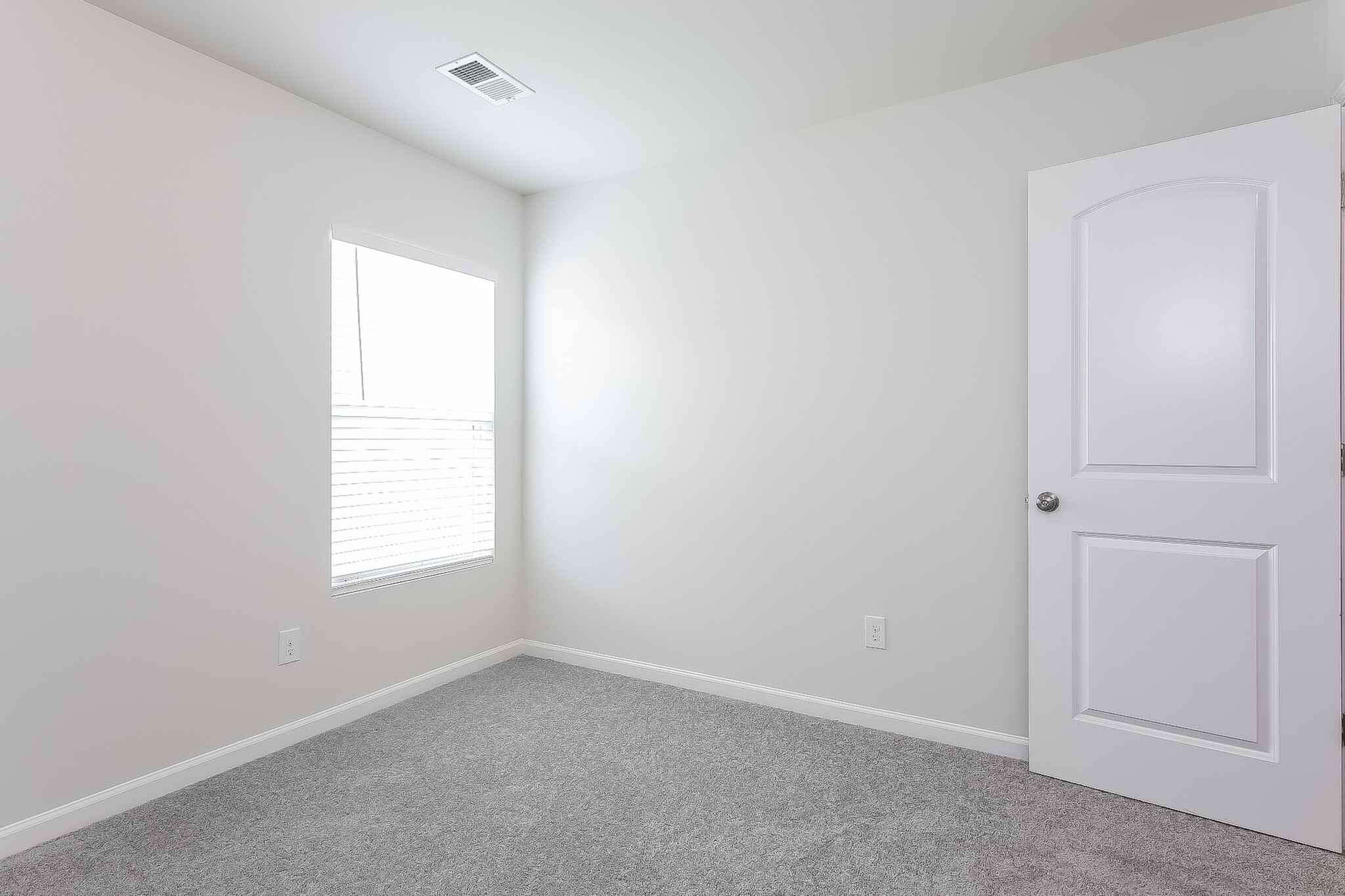 Building Photo - 110 Enchanted Walk