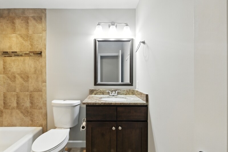 Building Photo - 127 W Randall St