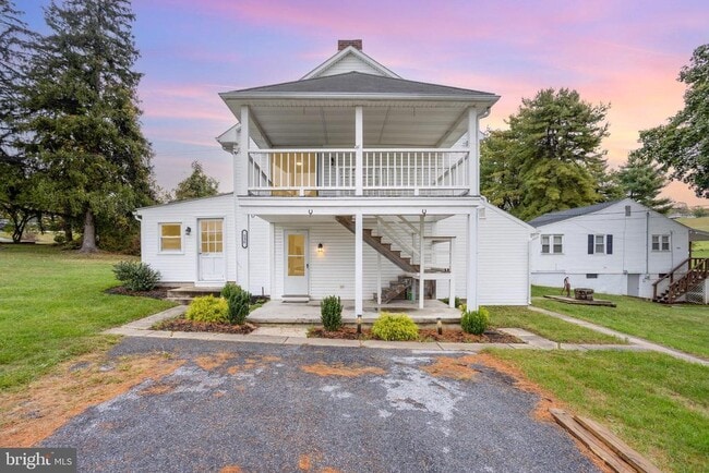 Building Photo - 536 Lewisberry Rd