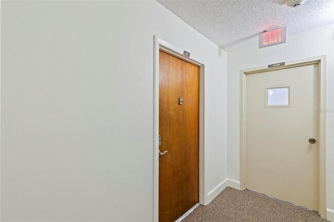 Building Photo - 3580 S Ocean Shore Blvd