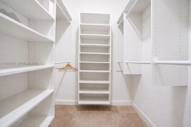 Building Photo - 1130 SW 6th Ct