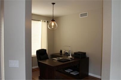 Building Photo - 26422 N 43rd Pl