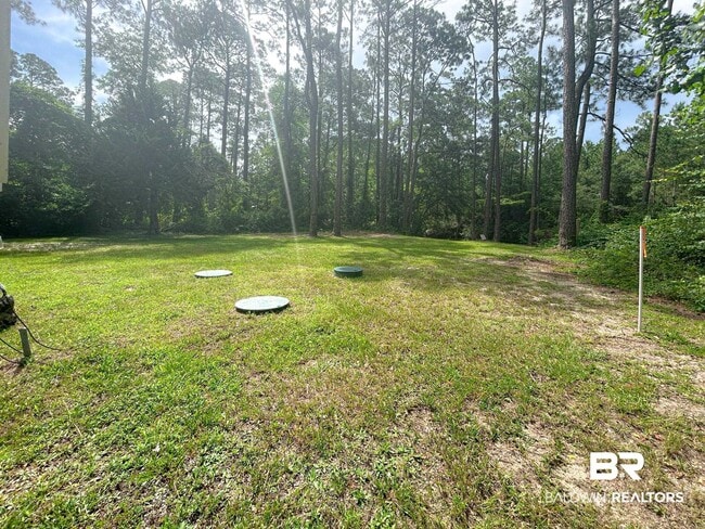 Building Photo - 10080 Bay Haven Dr
