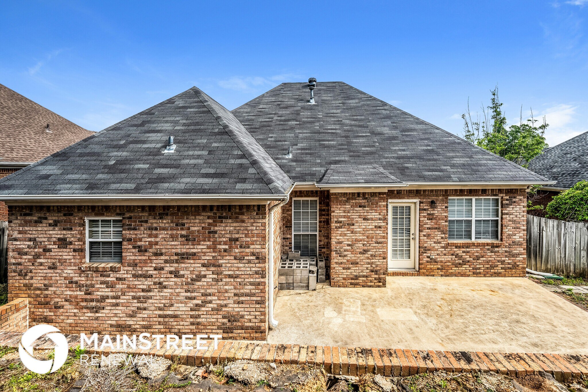 Building Photo - 209 Ashford Dr