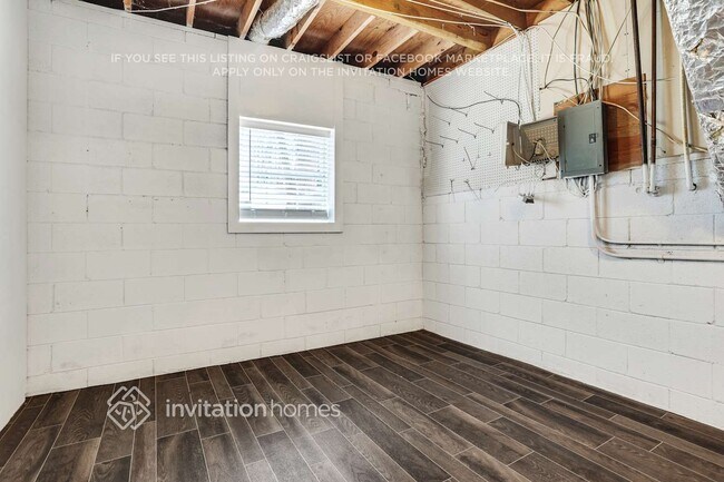 Building Photo - 3792 Bright Star Rd