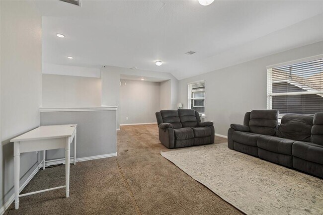 Building Photo - 3021 Wedgewood Bay Ct