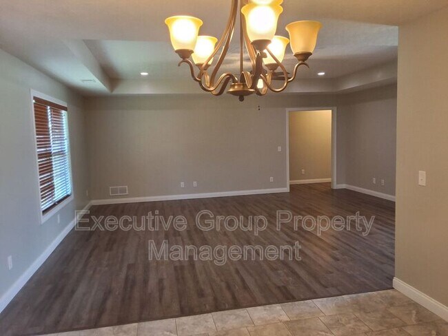 Building Photo - 113 Alcott Ct
