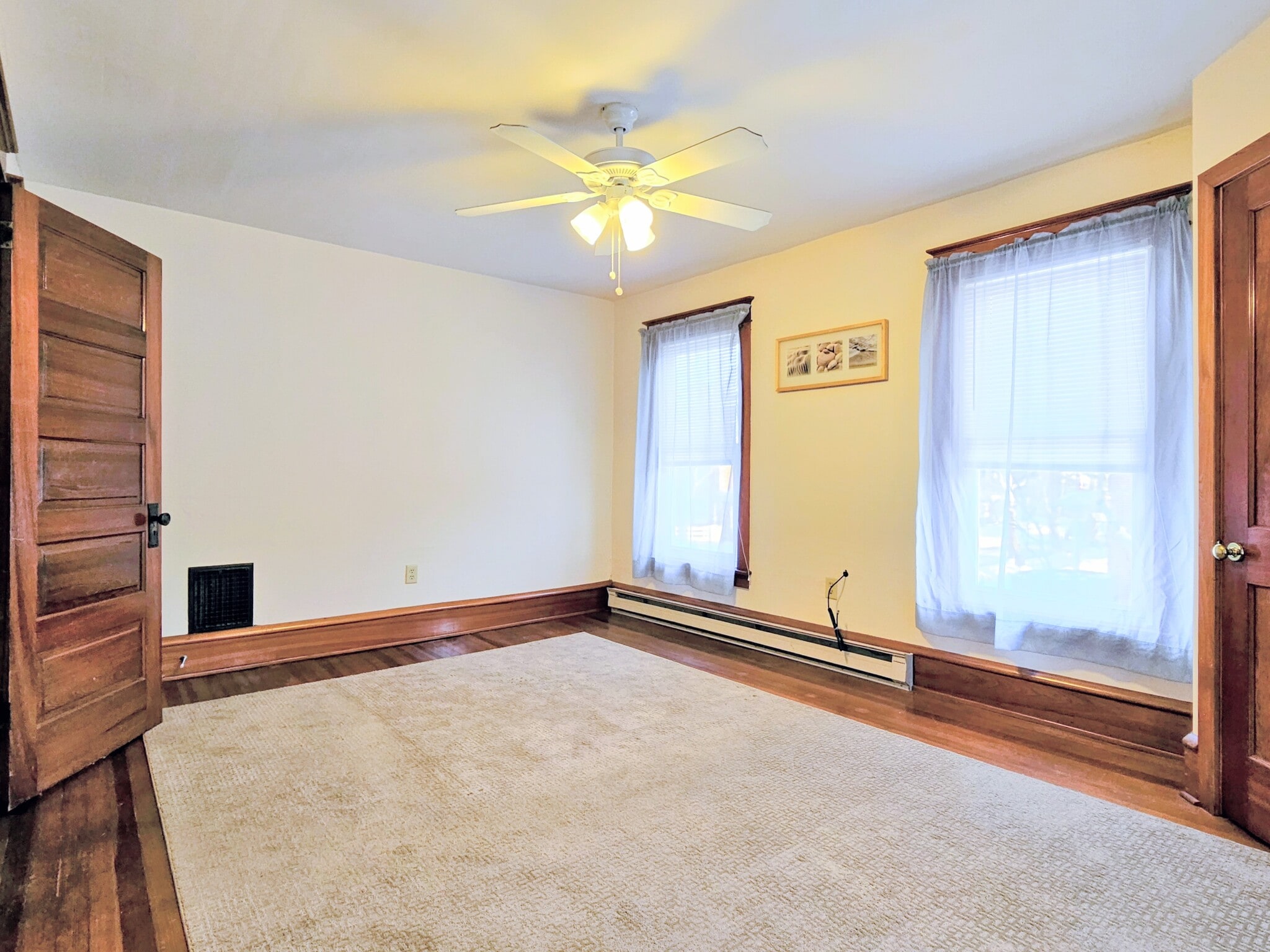 Building Photo - 534 Walnut St