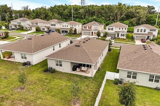 Building Photo - 1020 River Otter Wy