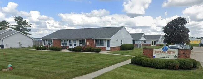 Building Photo - 1045 Halbedel St