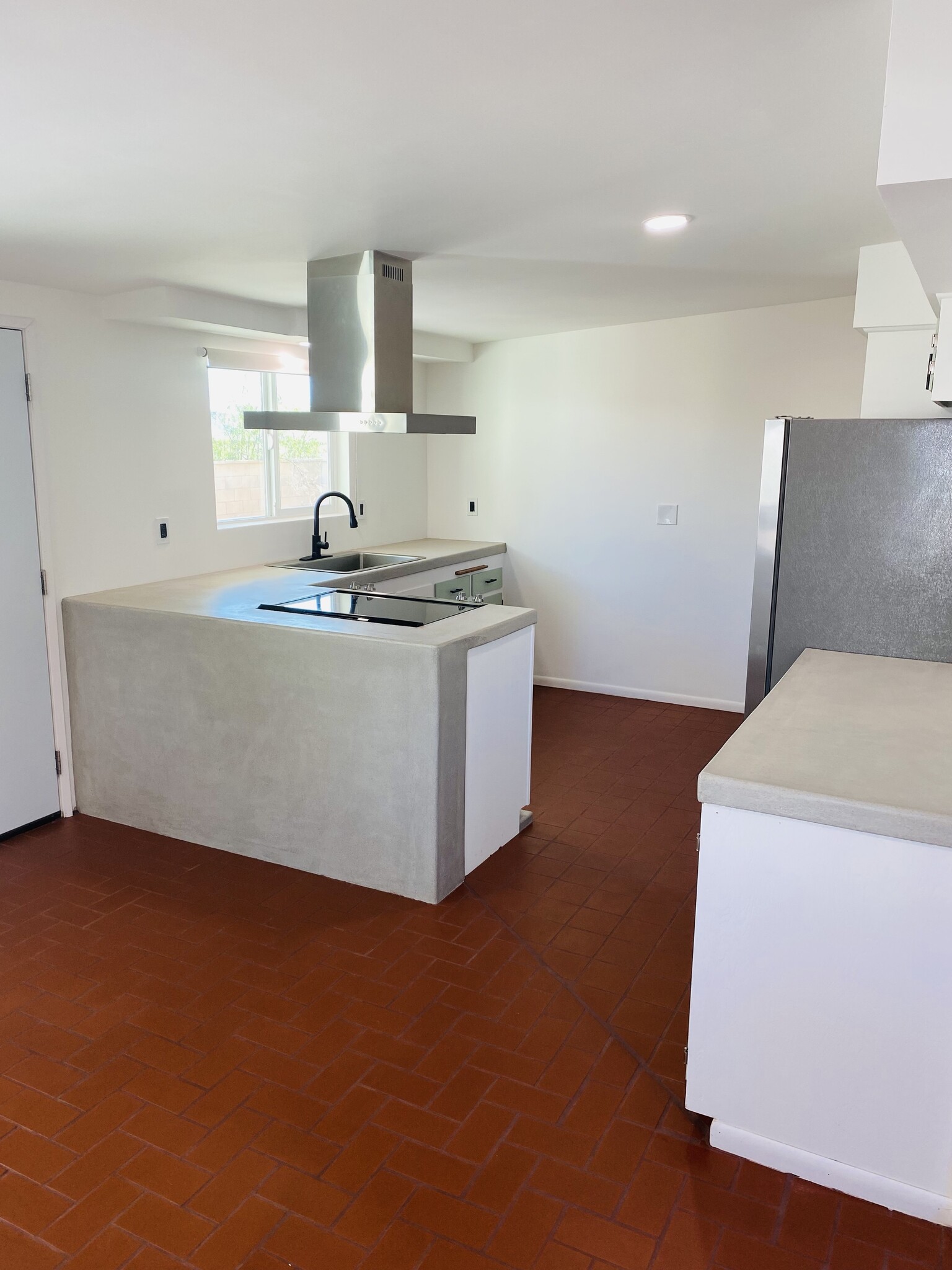 View of open concept kitchen from dining area - 6393 Desert Queen Ave