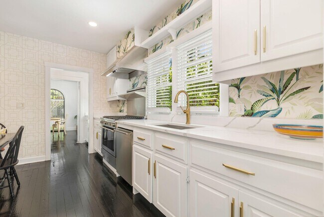 Building Photo - 3020 Vincent Rd