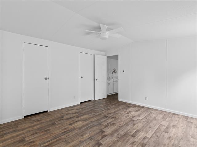 Building Photo - 146 Deerwood Ln