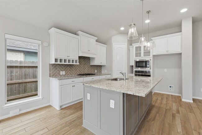 Building Photo - 11910 Bazley Knoll Dr