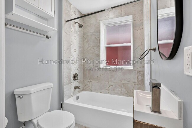 Building Photo - 3706 Meramec St