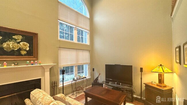 Building Photo - 32 Ketley Pl