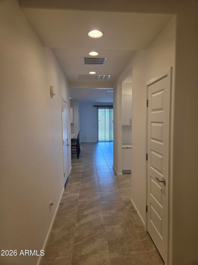 Building Photo - 25046 N 174th Ave