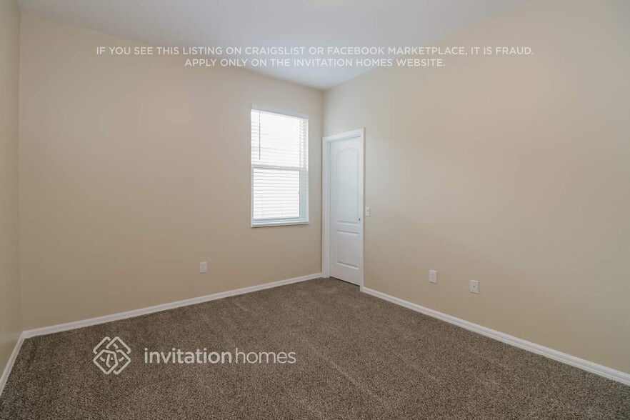 Building Photo - 3704 Golden Eagle Dr