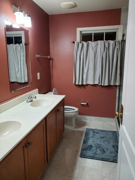Building Photo - 43871 Hibiscus Dr